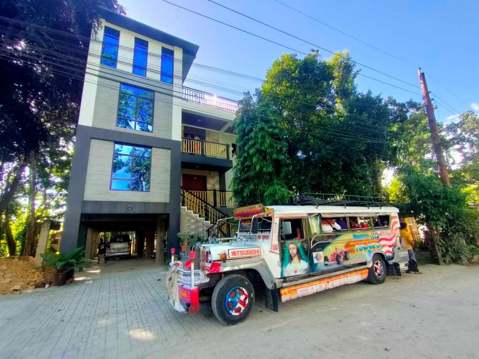 Gbu Loboc River Guesthouse Экстерьер фото